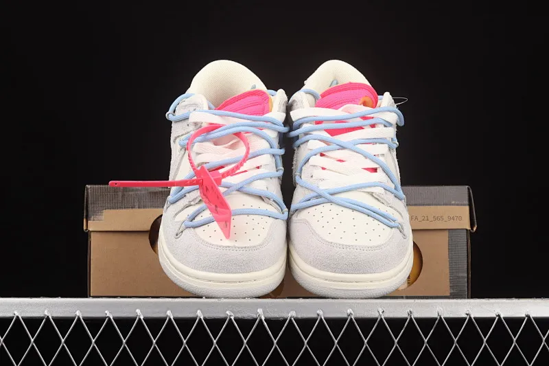 All Categories Nk SB Dunk Series Nk SB Dunk Low low-top sneakers OF x Nk Dunk Low "12 of 50" OW suede SB smashed backboard fashion casual sneakers DJ0950-113